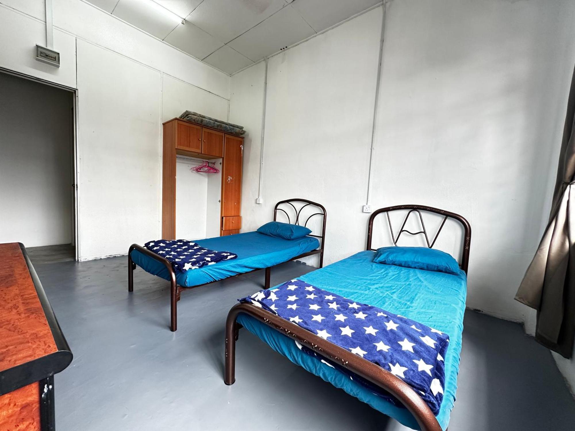 אולו טיראם Jiaxin Dormitory - Puteri Wangsa 家馨旅舍 מראה חיצוני תמונה