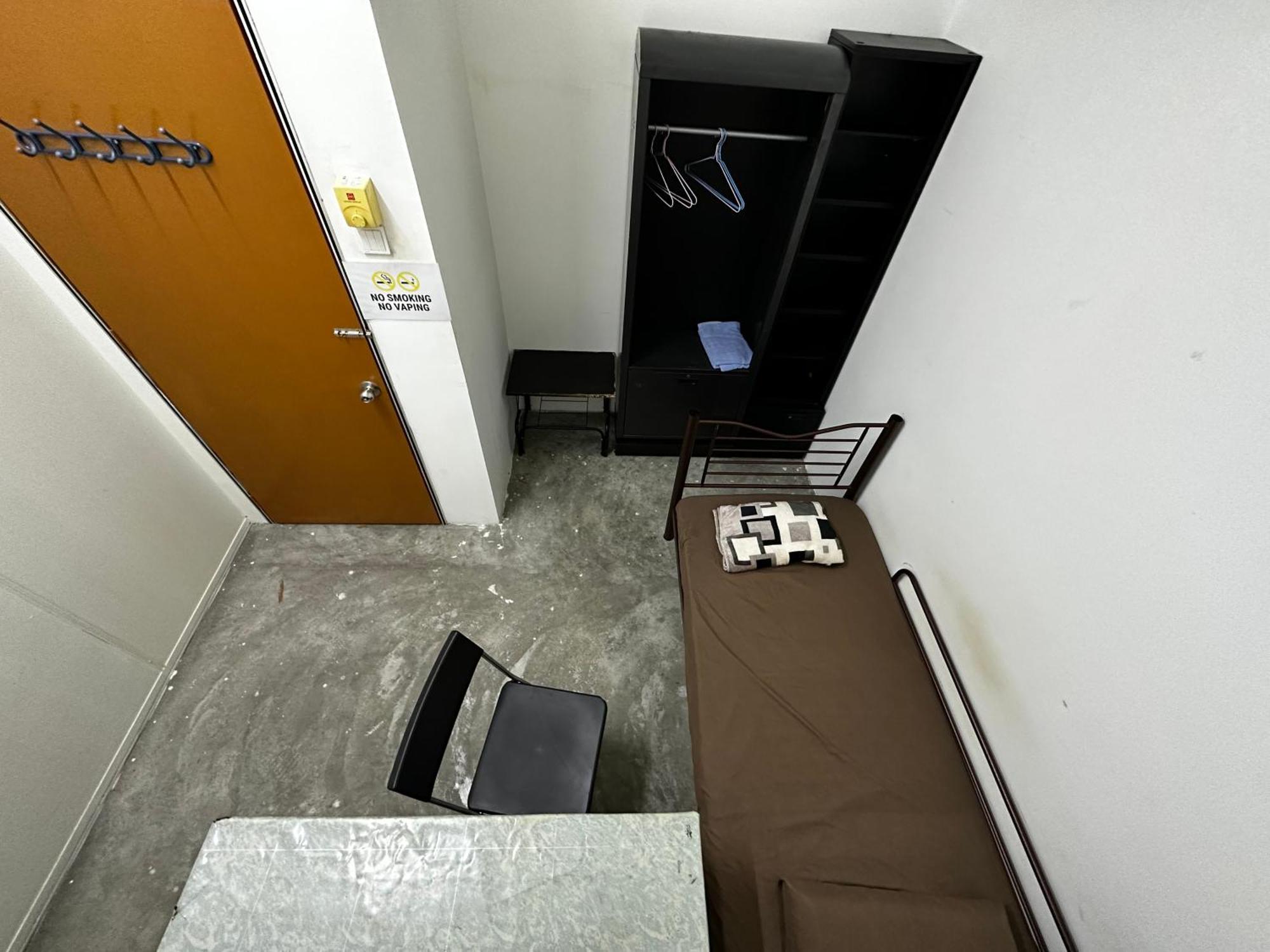 אולו טיראם Jiaxin Dormitory - Puteri Wangsa 家馨旅舍 מראה חיצוני תמונה