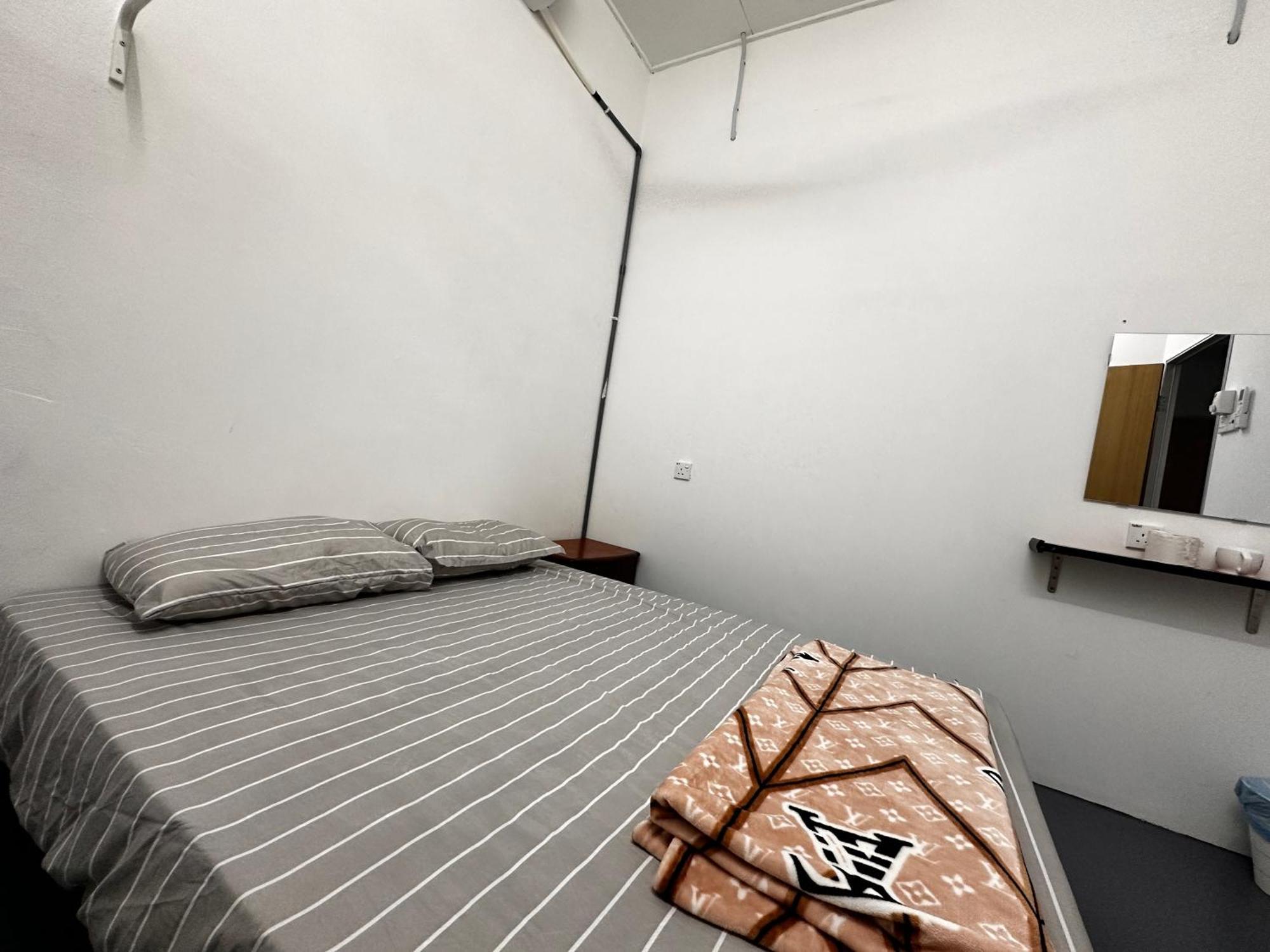אולו טיראם Jiaxin Dormitory - Puteri Wangsa 家馨旅舍 מראה חיצוני תמונה